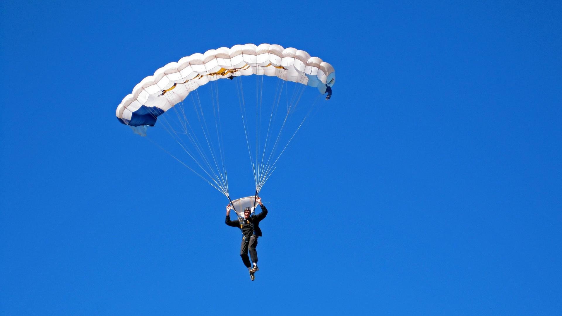 中国明确表态:不再寻求新的世贸“特殊与差别待遇”,以高质量开放推动全球治理新格局