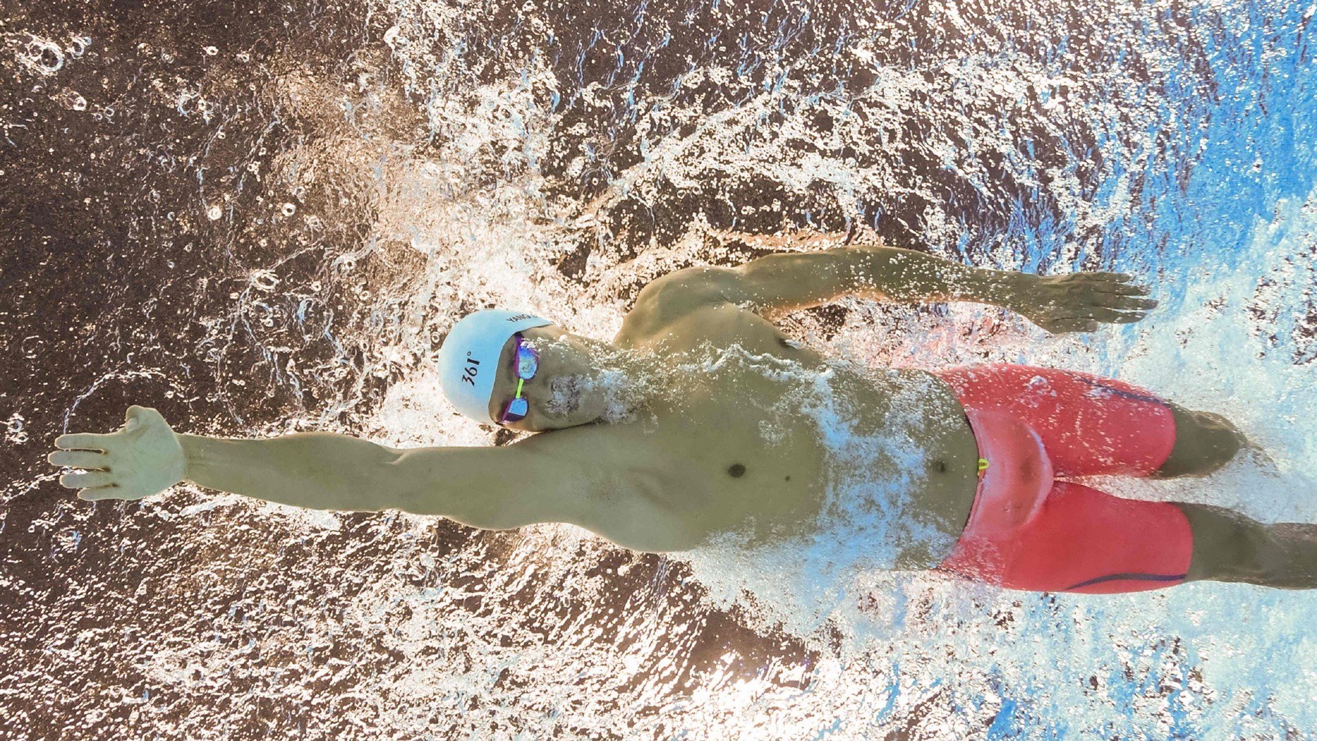 中国足球联赛升级改革带来商业变革机遇，中国足球改革发展总体方案 通知